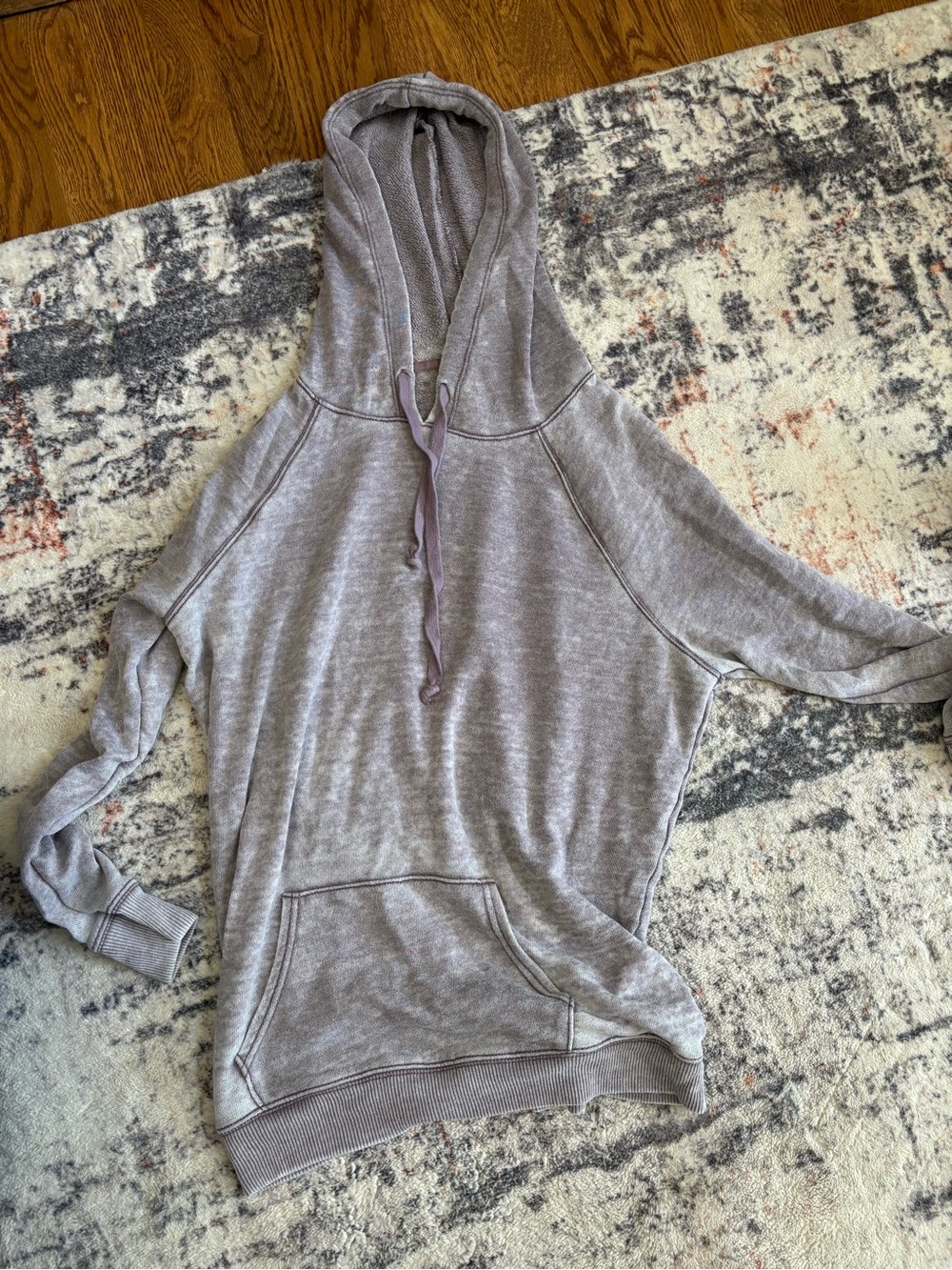 Women’s Lightweight Hooded Pullover